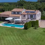 Vela By Interhome בית נופש Šišan