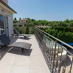 Vela By Interhome Дом отдыха Шишан