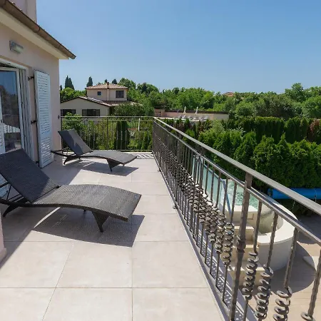 Vela By Interhome Tatil Evi Šišan