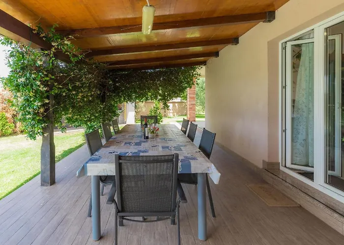 Vela By Interhome *