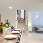 Casa vacanze Vela By Interhome