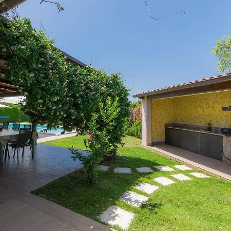 Vela - Pul451 Сasa de vacaciones Šišan